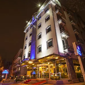 Hotel Royal